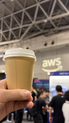 コーヒーを注文できる、AWS Summitの名物ブースです。
