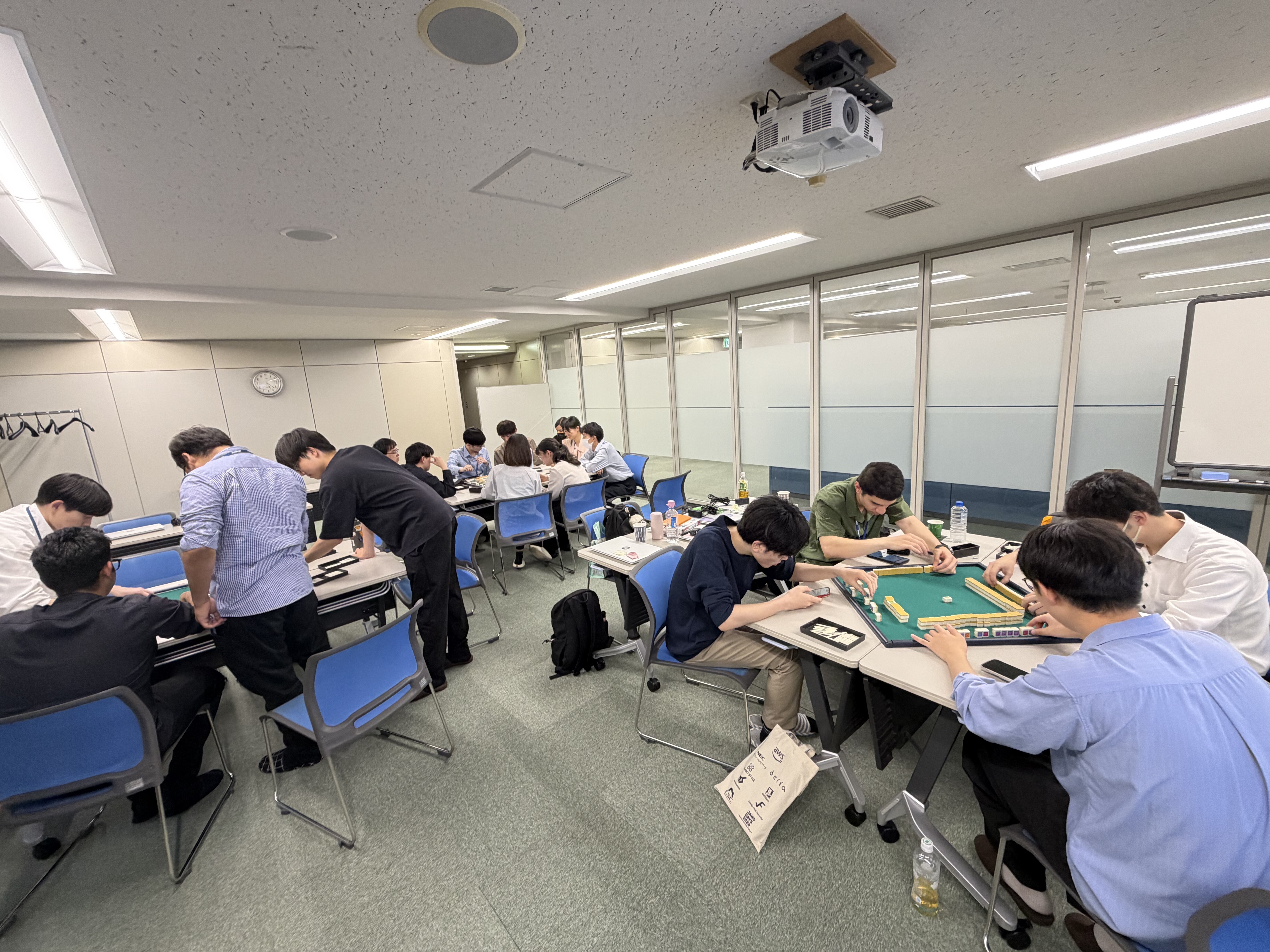 今回は物理牌を使用して対局しました。